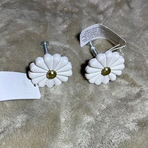 Anthropologie Daisy Knob Set of 2